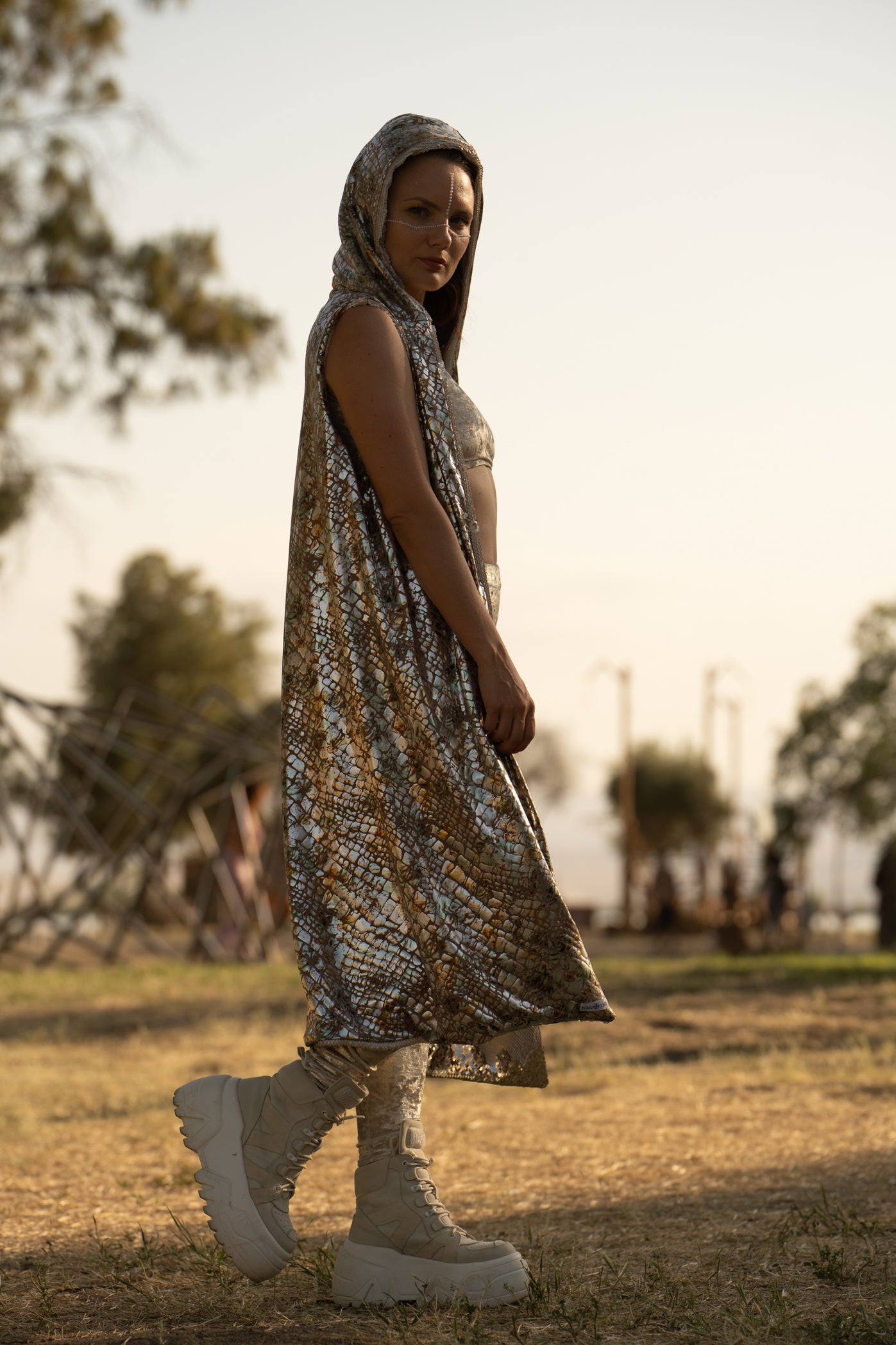 Playa Breath Kimono sequins champagne