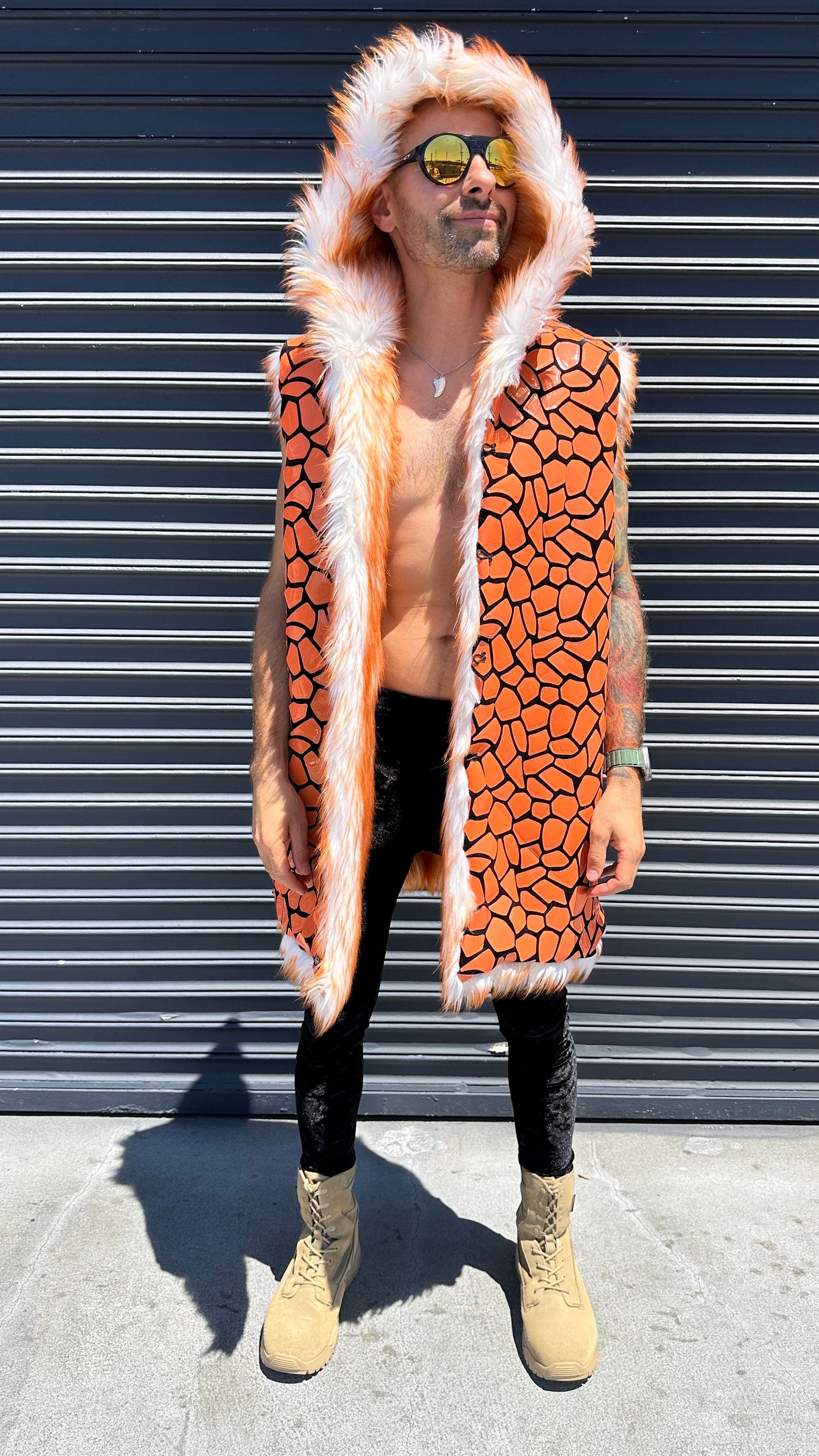 Psychedelic Giraffe Vest Unisex Festival Vest Reversible Rave Vest Faux Fur Hooded Vest Burning Man Outfit Boho Festival Fashion Boho Coats